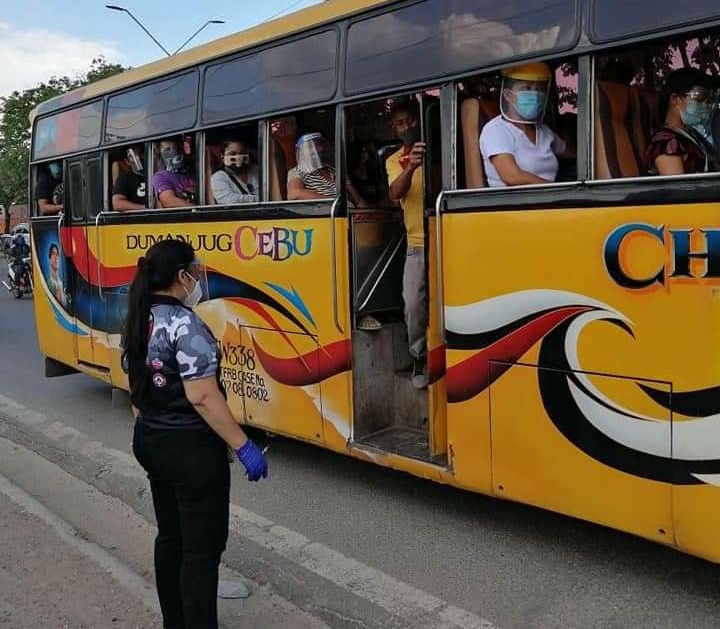 LOOK: Pagsunod ng mga pasahero sa Region 7 sa “No Face Shield, No Ride Policy”