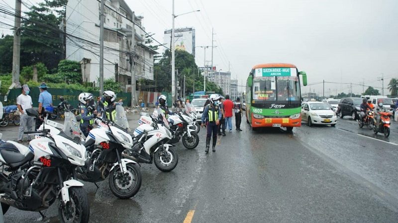 33 driver naisyuhan ng ticket dahil sa iba’t ibang paglabag kabilang ang hindi pagsusuot ng face shield at face mask