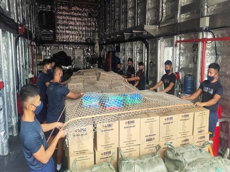 BRP Gabriela Silang biyaheng Bicol na para magdala ng relief supplies