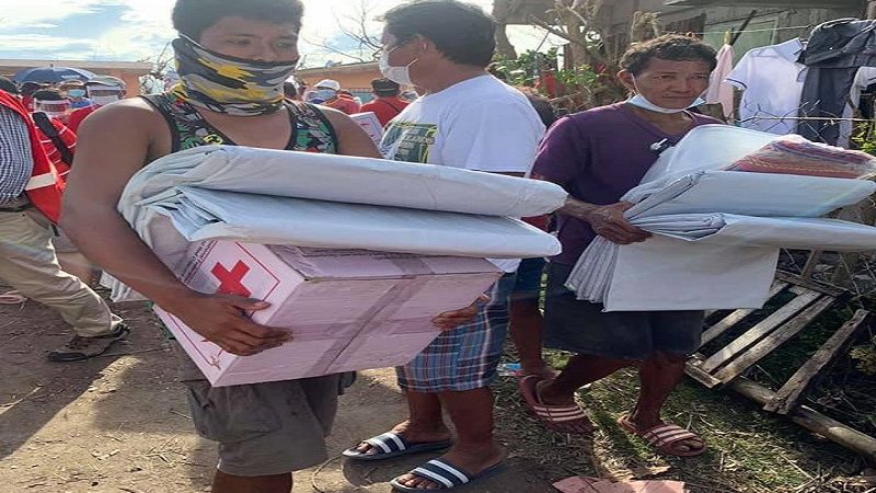 172 pamilya sa San Andres, Catanduanes inabutan ng tulong ng Red Cross