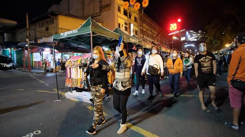 Isang araw matapos buksan, operasyon ng night market sa Baguio City sinuspinde ni Mayor Benjamin Magalong