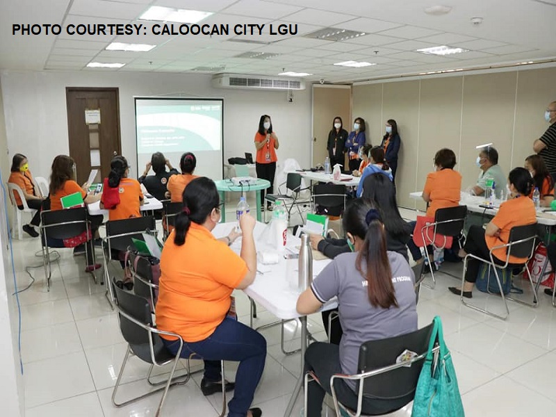 Mga nurse at doktor sa Caloocan City sasailalim sa vaccination training