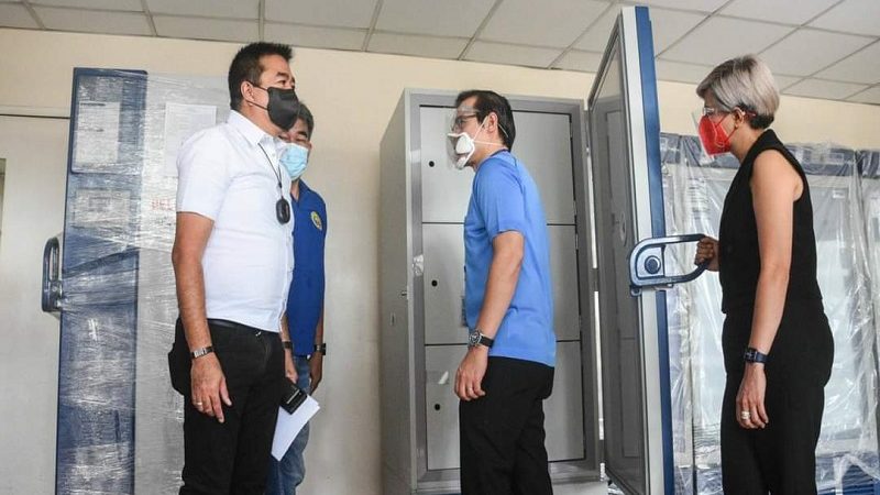 COVID-19 vaccine refrigeration units dumating na sa Sta. Ana Hospital sa Maynila