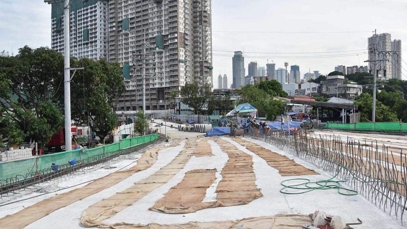 Bahagi ng tulay na mag-uugnay sa BGC at Ortigas bubuksan na sa Mayo