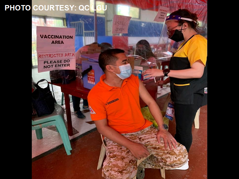 Frontliners ng QCDRRMO tumanggap na ng bakuna kontra COVID-19