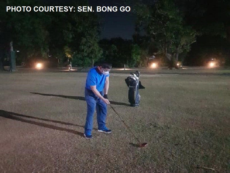 WATCH: Video ni Pangulong Duterte habang naglalakad, nalalaro ng golf at nagmo-motorisklo inilabas ni Sen. Bong Go