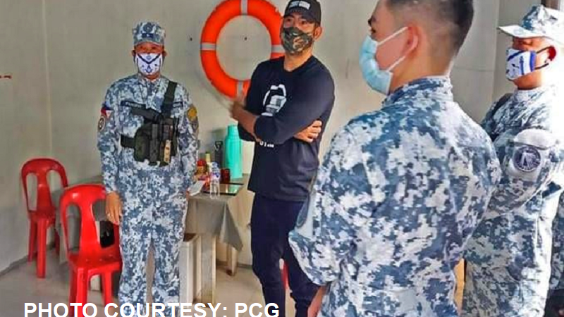 Gerald Anderson nagbigay ng mga materyales para sa itinatayong sub-station ng Coast Guard sa Botolan, Zambales