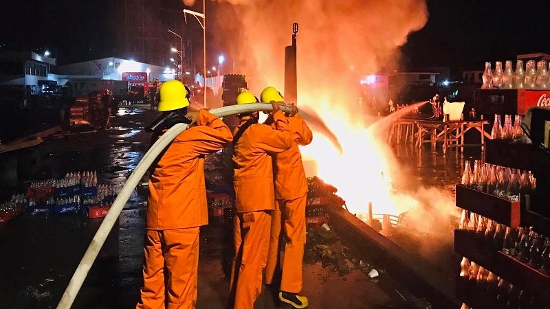 1 patay, 1 pa ang nawawala sa nasunog na bangka sa Zamboaga City