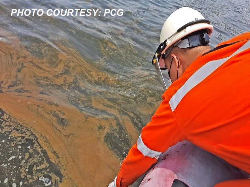 Liquid waste sa Manila Bay natuklasang galing sa isang barko na MV Sarangani