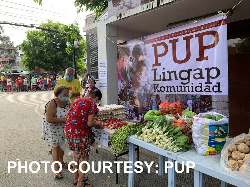 LOOK: Community Pantry binuksan sa main gate ng PUP