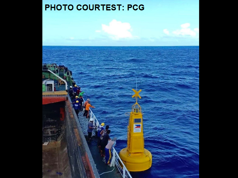 Tatlong state-of-the-art lighted ocean buoys inilagay ng PCG sa Philippine Rise