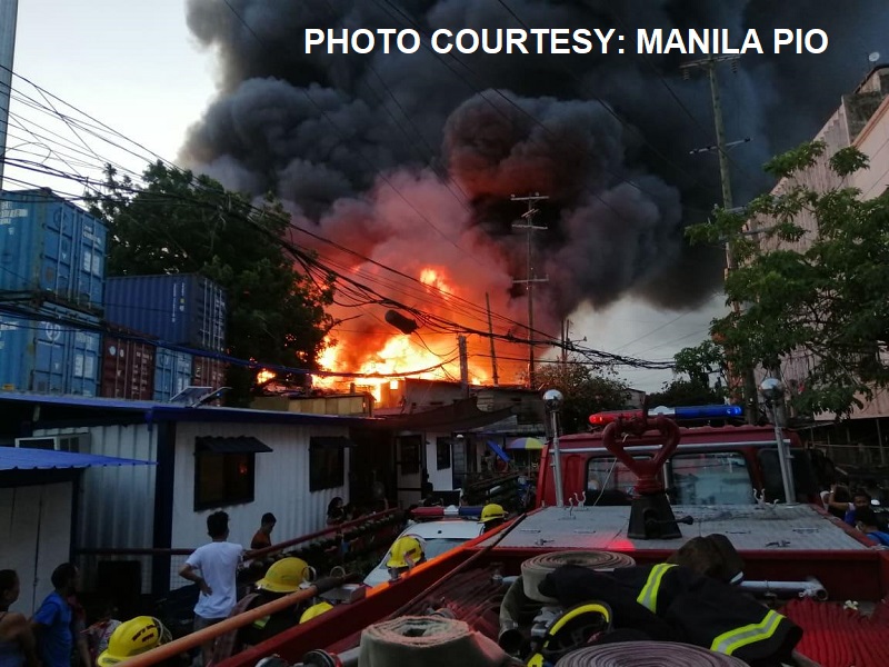 Residential area sa Port Area, Manila tinupok ng apoy.