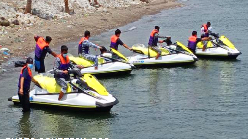 Coast Guard nakatanggap ng 1 speedboat at 4 na personal watercraft sa Cavite Provincial Govt.