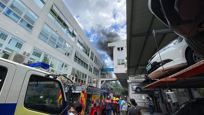 Bahagi ng Pasig City General Hospital tinupok ng apoy