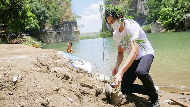 WATCH: Tabing-ilog at kabundukan ng Wawa sa Montalban tinaniman ng punlang kawayan