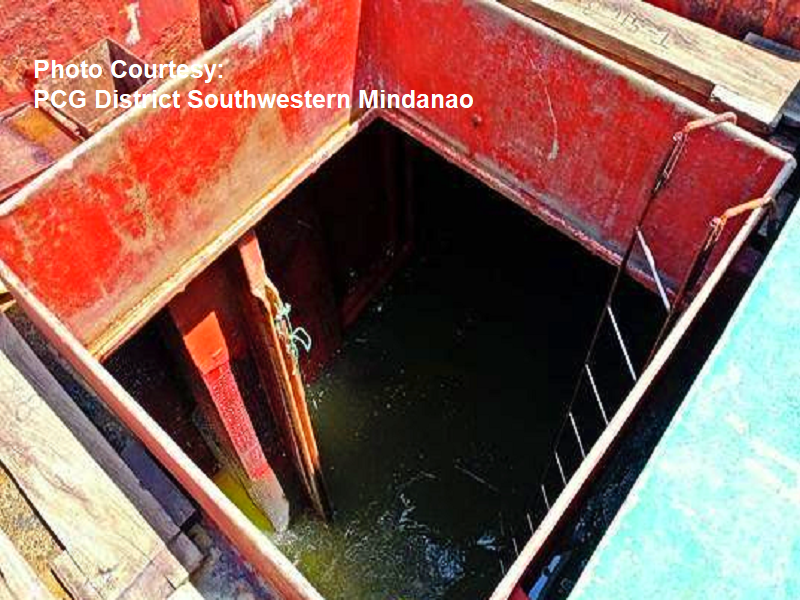 4 patay makaraang ma-suffocate sa fish storage ng sinasakyang fishing boat sa Zamboanga City