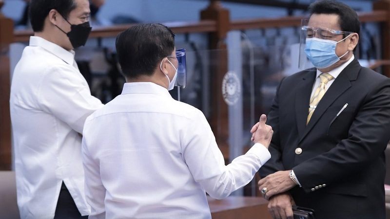 Senator Lito Lapid nagpositibo sa COVID-19