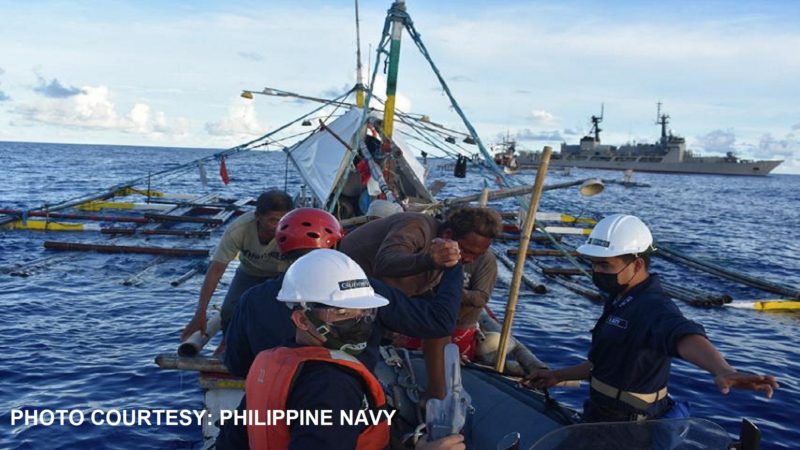 Anim na magingisda nailigtas sa Philippine Rise