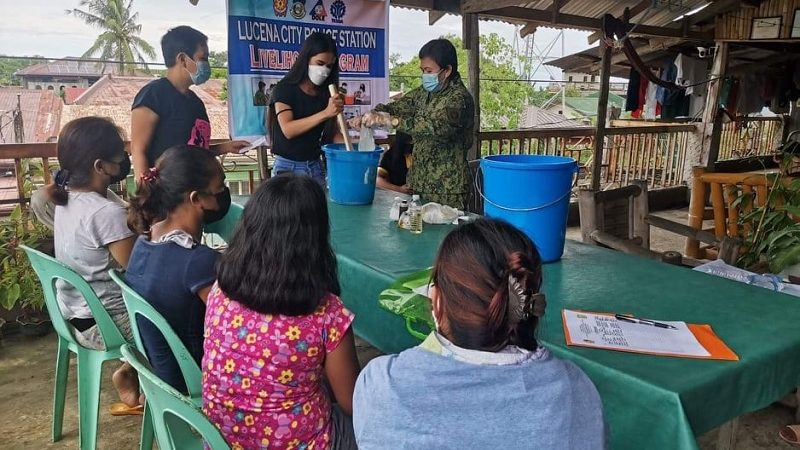 Lucena PNP nagsagawa ng Livelihood Training Program