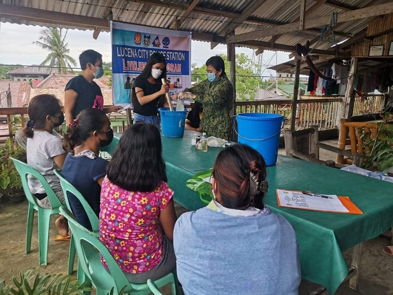 Lucena PNP nagsagawa ng Livelihood Training Program