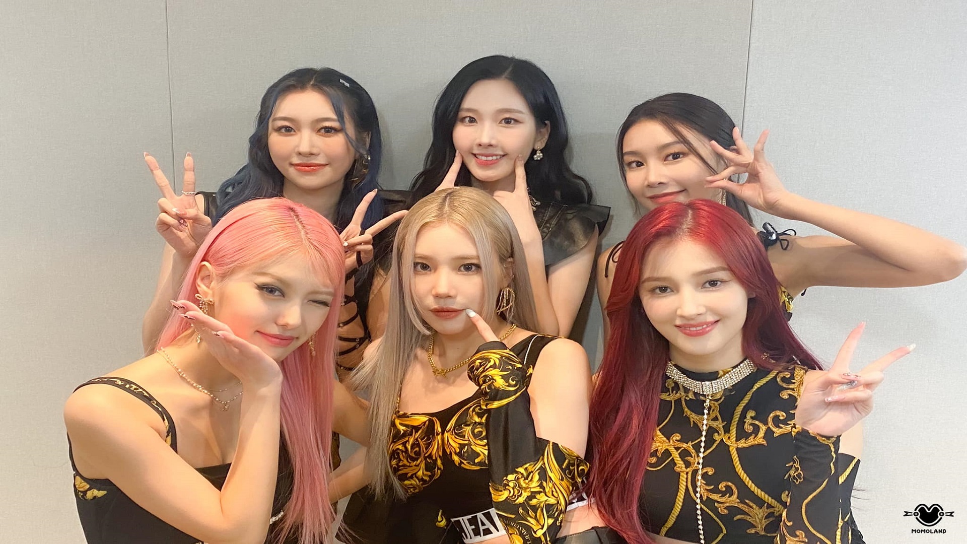 2 miyembro ng Momoland nagpositibo sa COVID-19