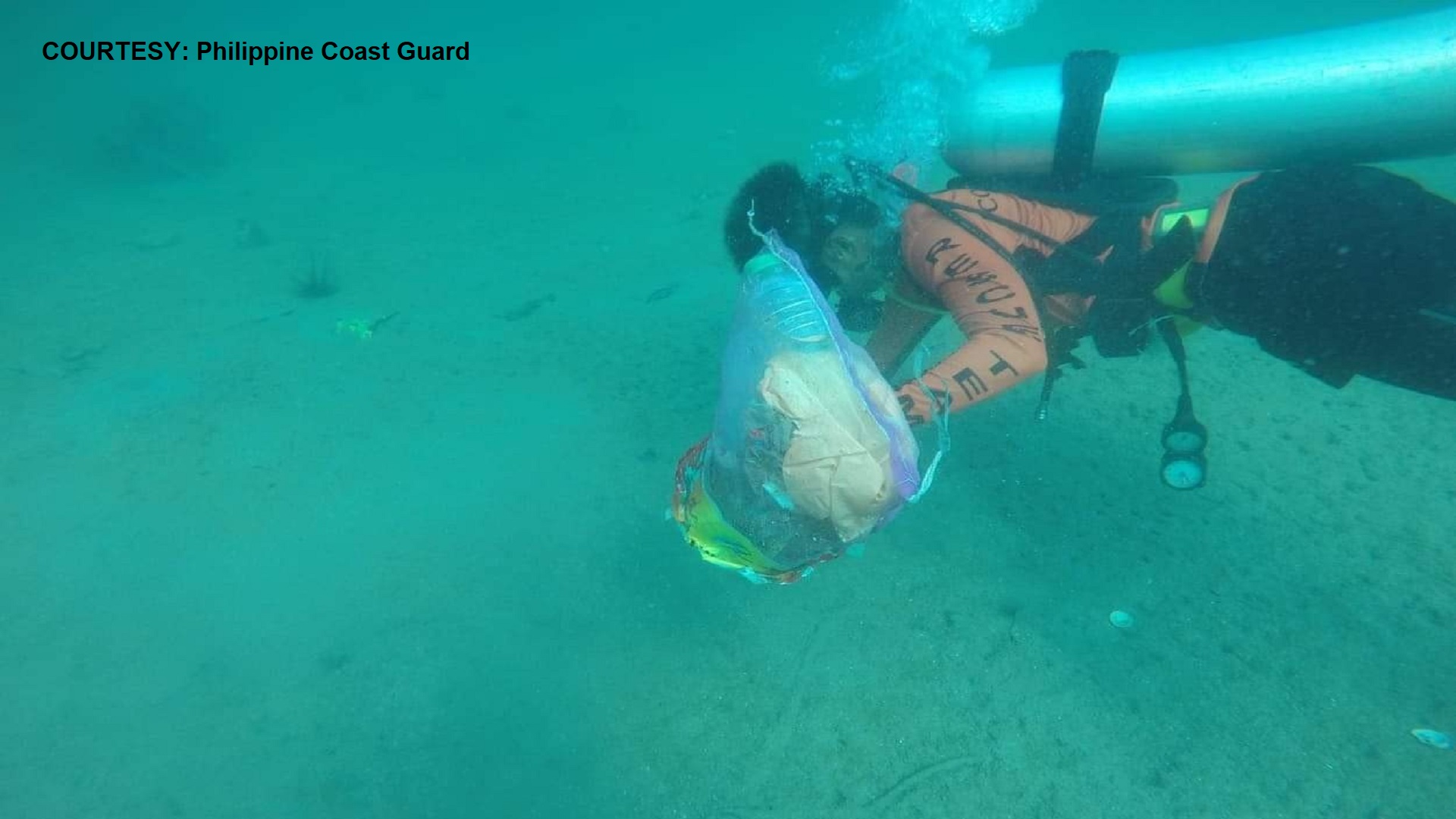 85 sako ng basura nakulekta sa isinagawa underwater clean-up drive ng Coast Guard sa Corregidor Island