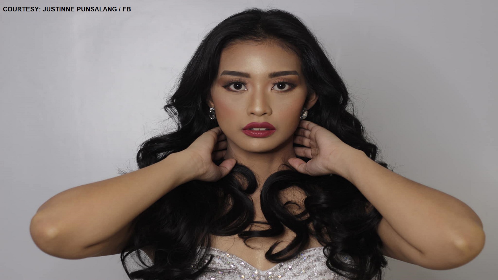 TV5 News Reporter Justinne Punsalang rarampa sa Binibining Pilipinas