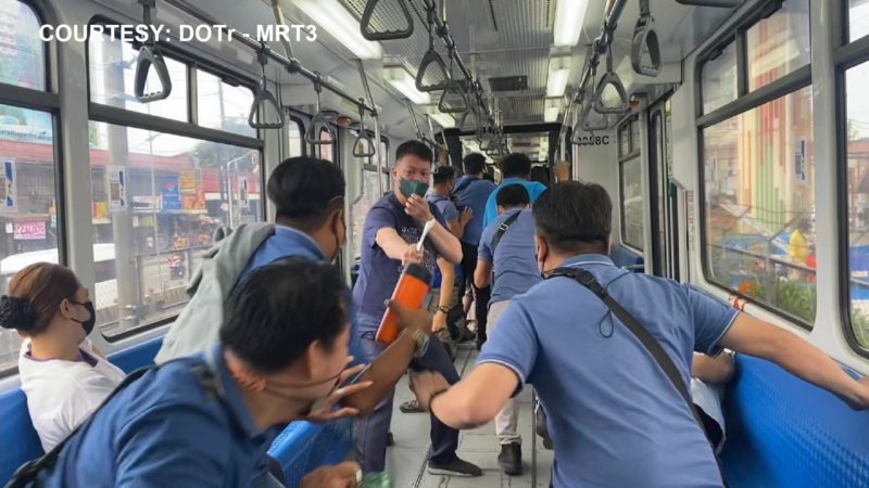 Mga empleyado ng MRT-3 sumailalim sa simulation exercise sa pagtugon sa crisis situation