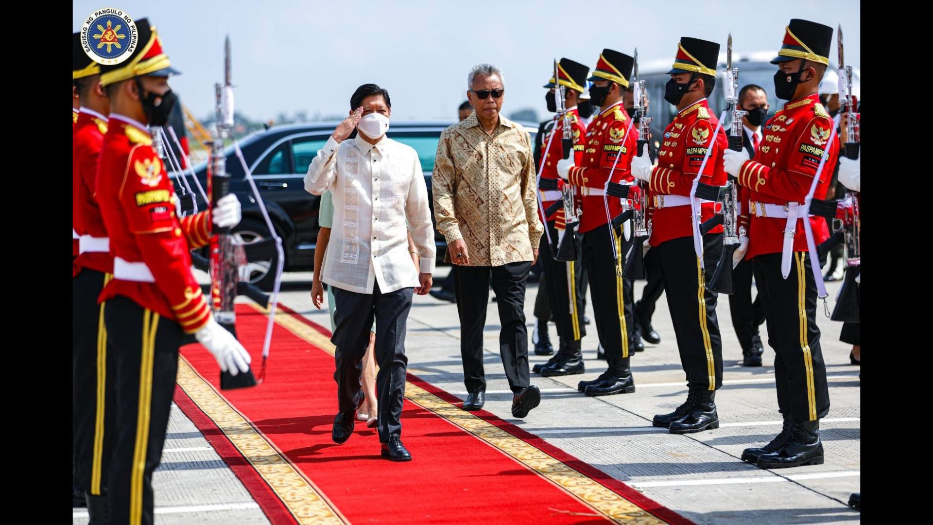 Pangulong Marcos nasa Singapore na