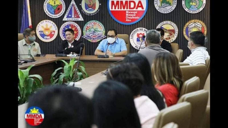 Operators ng accredited towing services pinulong ng MMDA