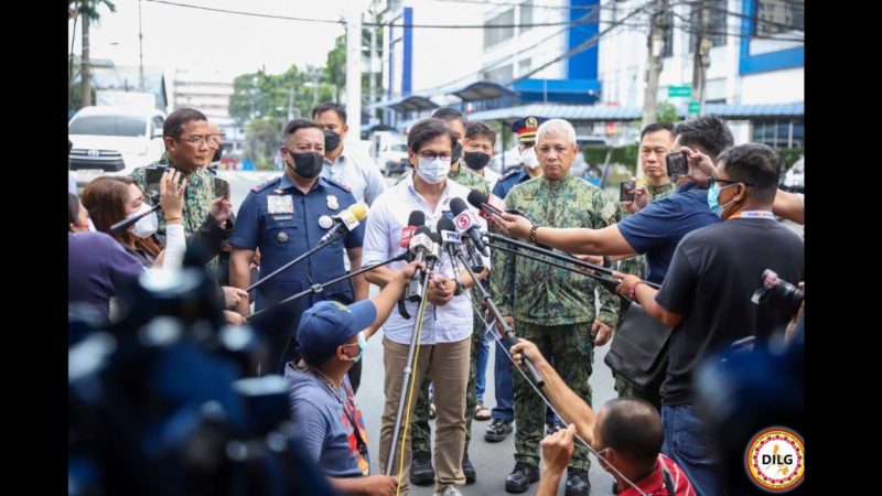 DILG Sec. Abalos nagpositibo sa COVID-19