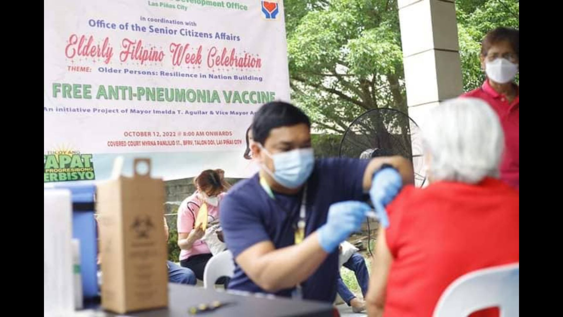 600 senior citizens sa Las Piñas tumanggap ng free anti-pneumonia vaccine