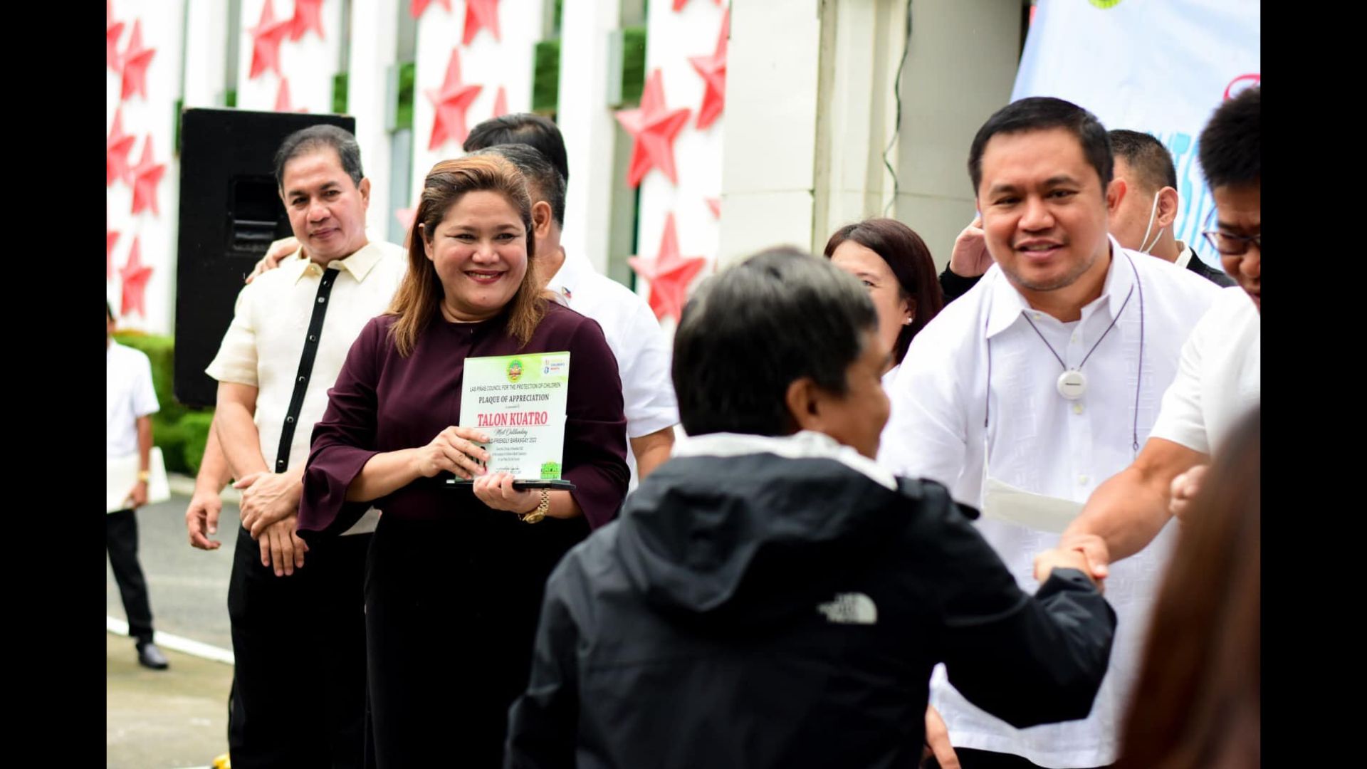 Ilang barangay sa Las Piñas pinarangalan bilang “Most Child-Friendly Barangays”