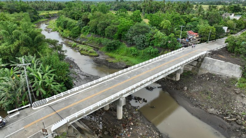 Pagpapalawak ng Tastas Bridge sa Ligao City, Albay natapos na ng DPWH