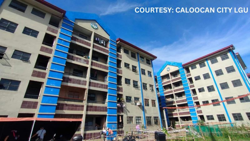 37 informal settler families sa Caloocan nabigyang ng bagong bahay