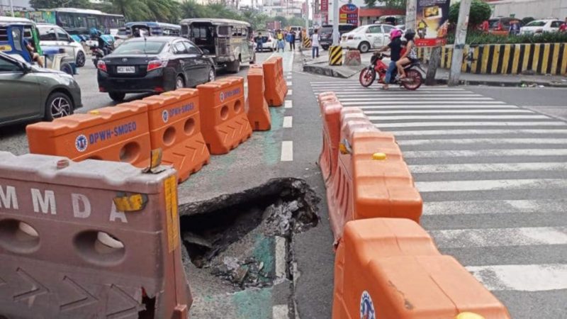 Sinkhole na namataan sa EDSA sasailalim sa repair