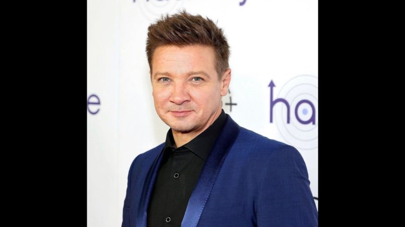 Aktor na si Jeremy Renner kritikal ang kondisyon matapos maaksidente