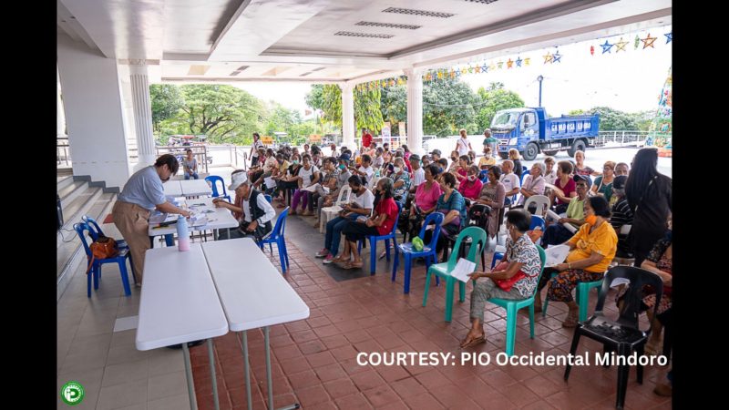 Milestone Incentives Award natanggap ng mga senior citizen sa Occidental Mindoro