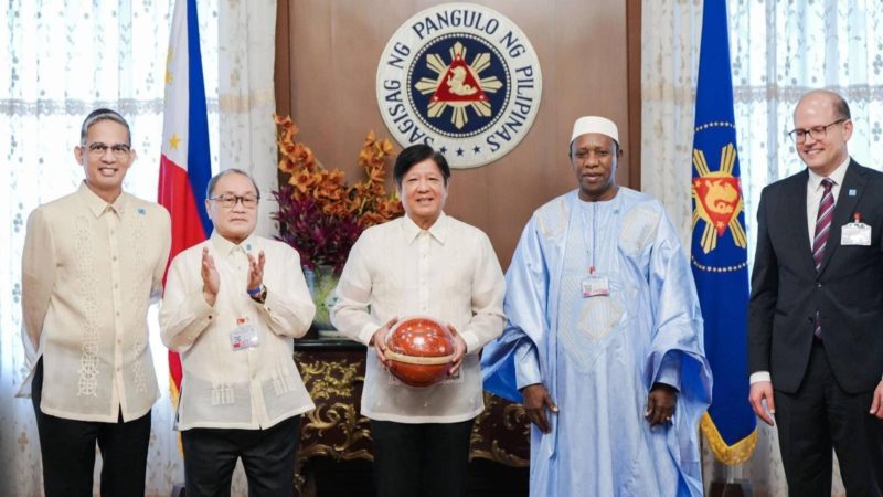 Marcos suportado ang hosting ng 2023 FIBA World Cup