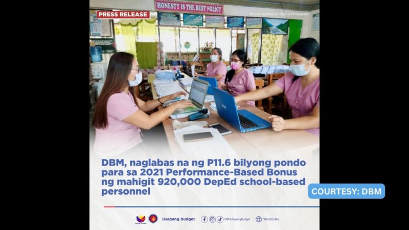 Pondo para sa 2021 Performance-Based Bonus ng mga guro ng DepEd inaprubahan na ng DBM