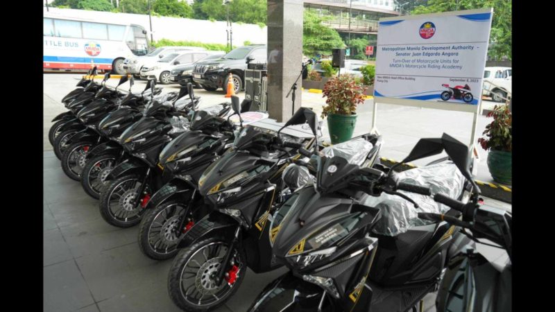 MMDA tumanggap ng donasyong motorsiklo para sa Motorcycle Riding Academy