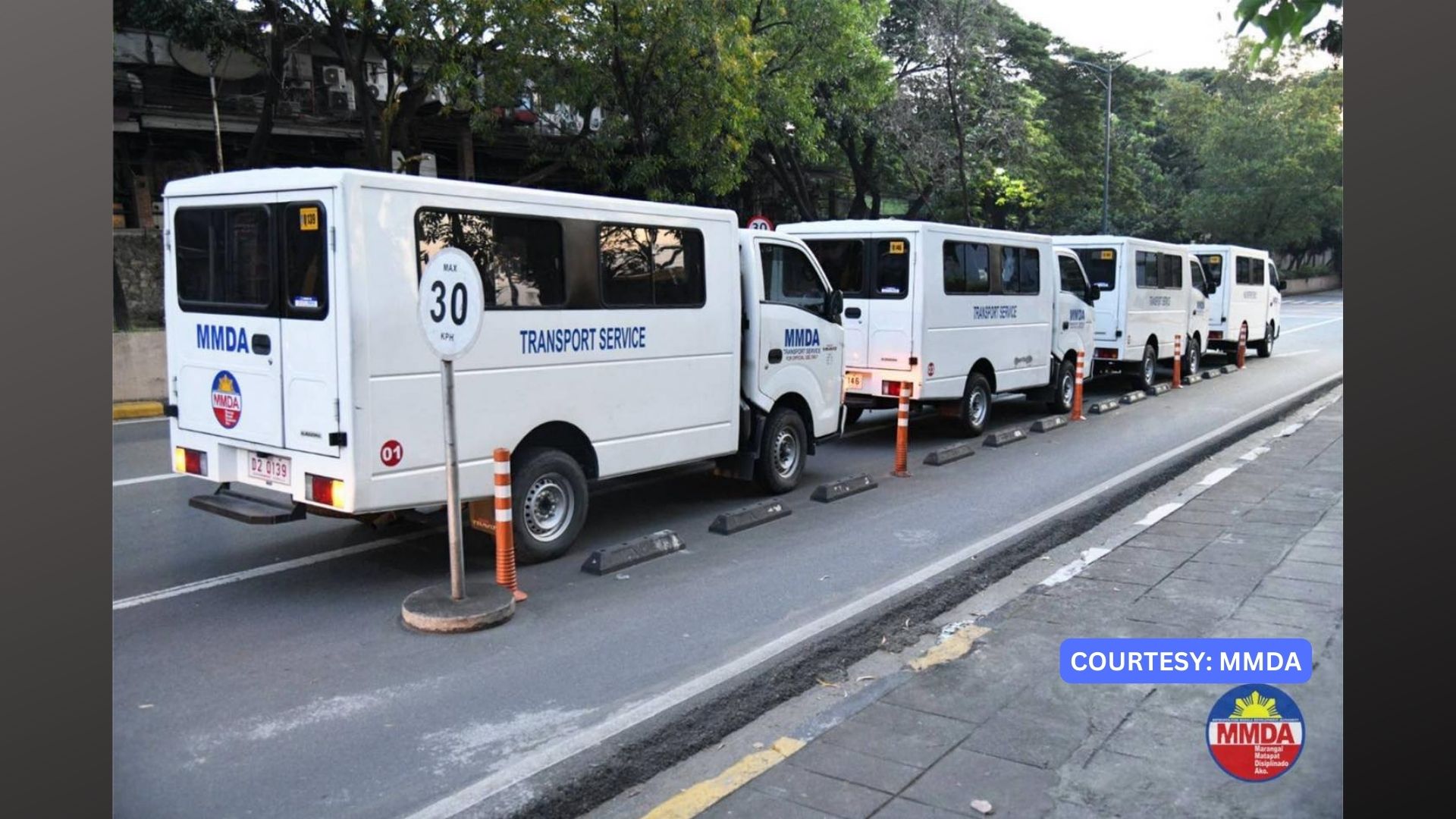 37 rescue vehicles ipakakalat ng MMDA para tumulong sa mga pasaherong maaapektuhan ng tigil-pasada