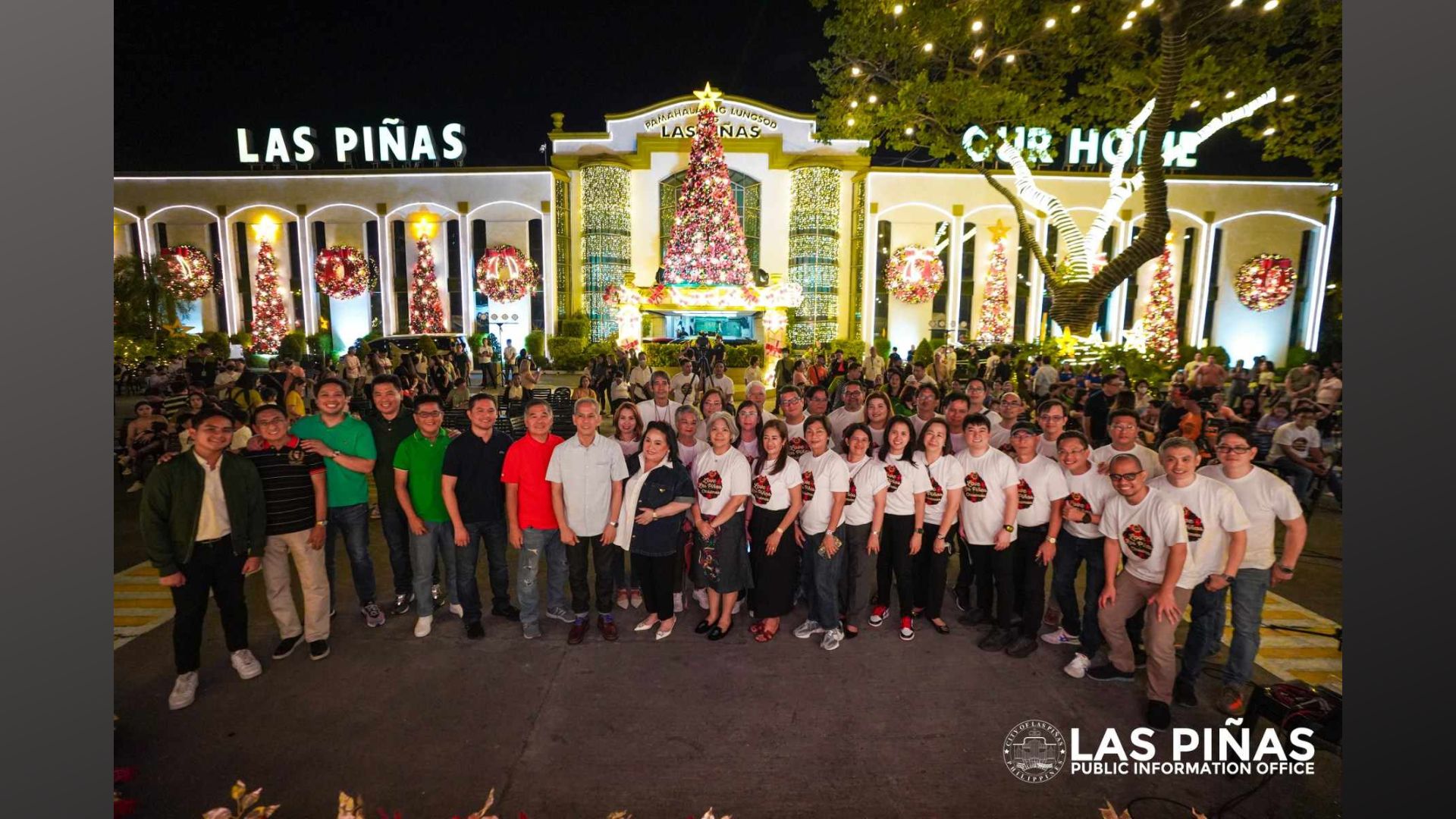 Christmas tree lighting at “Love Las Piñas Christmas” inilunsad ng Las Piñas LGU