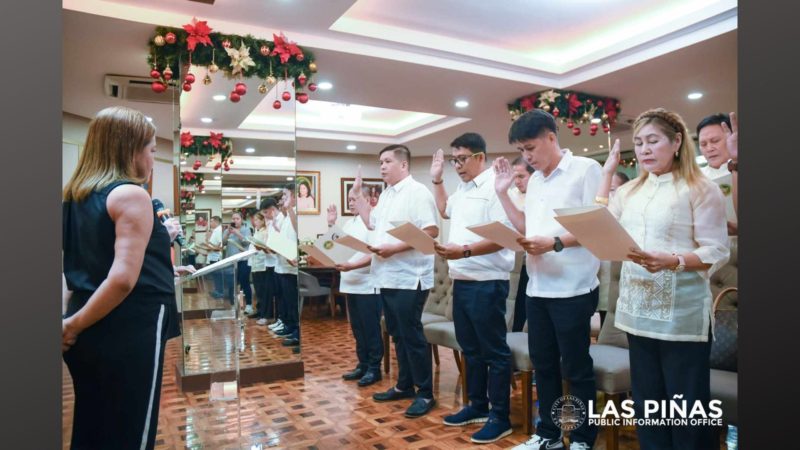 Bagong mga opisyal ng Liga ng mga Barangay sa Las Piñas nanumpa sa kanilang tungkulin