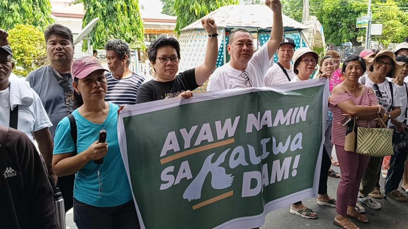 Mga residente sa Infanta, Quezon inalmahan ang nakaambang MOA signing ng MWSS at ng alkalde para sa Kaliwa Dam