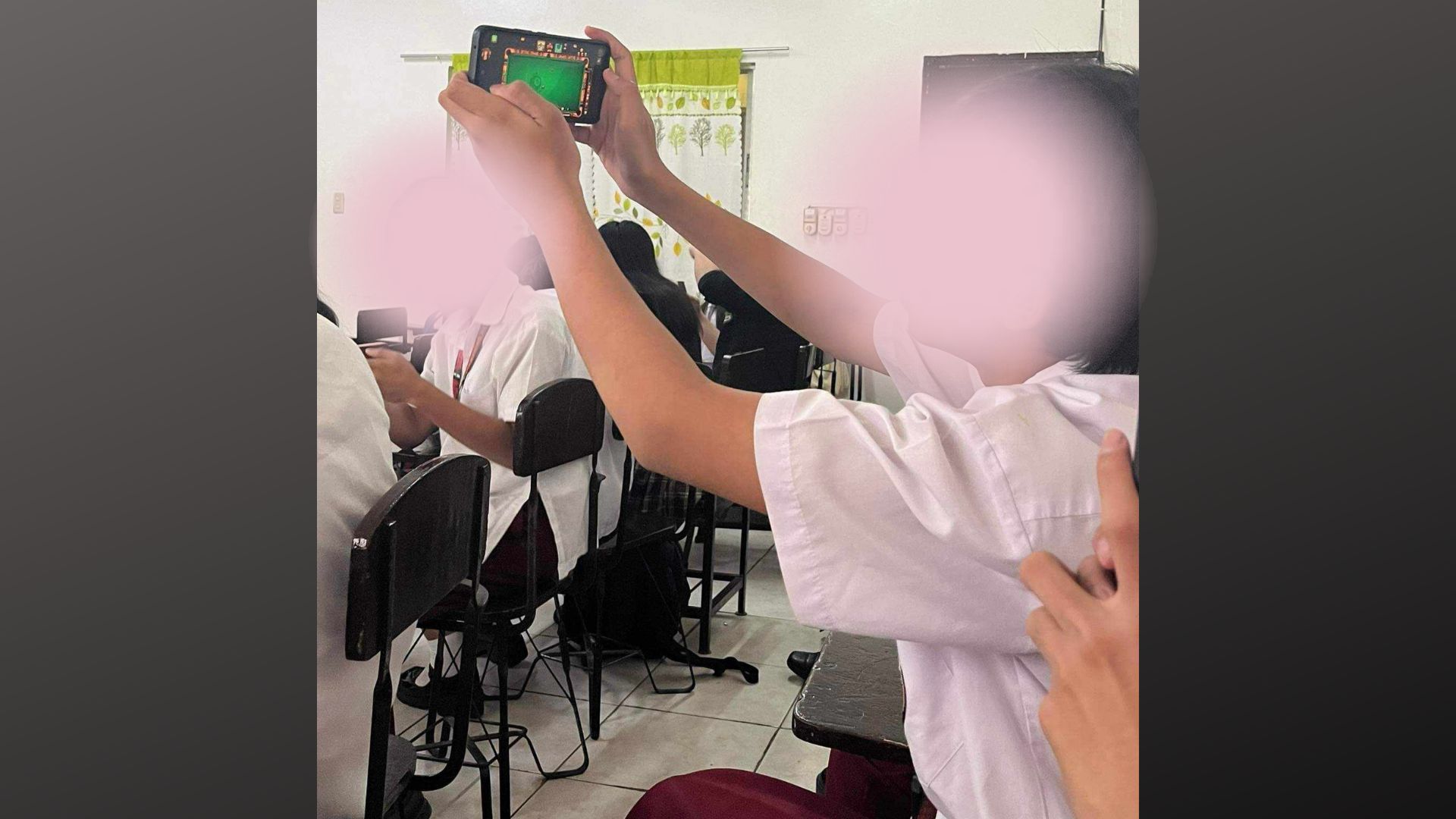 Gadget-Free Schools bill inihain sa Senado