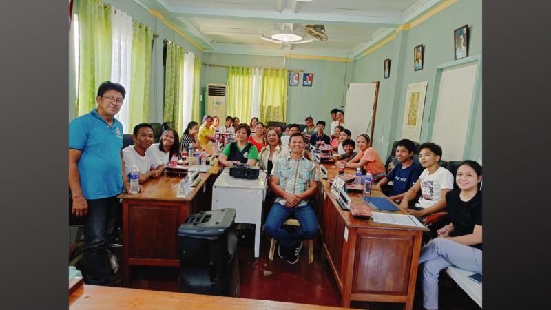 Libreng Mobile Journalism Training para sa mga mamamayan ng Burdeos, Quezon umarangkada na