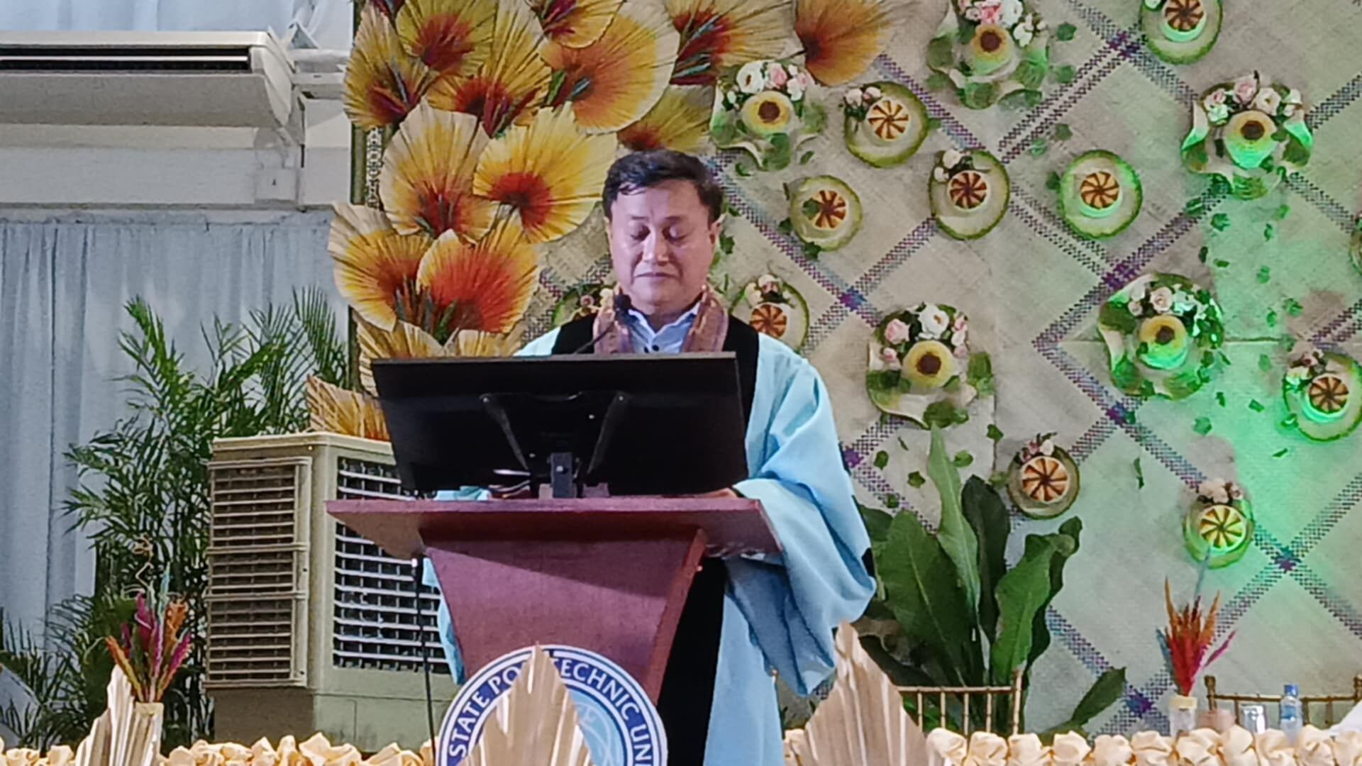 Sen. Tolentino nagsilbing guest speaker sa pagtatapos ng mga mag-aaral sa LSPU-San Pablo City Campus