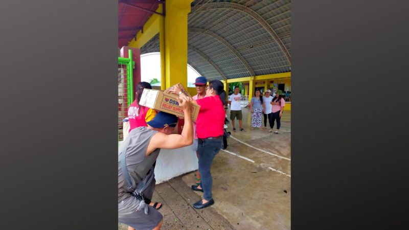 DSWD namahagi ng food packs sa 155 na mangingisda sa Antique na naapektuhan ng Habagat at bagyong Ferdie