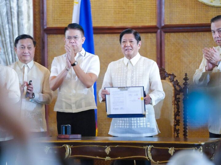 2 batas na magsusulong ng karapatan ng Pilipinas sa Maritime Zones, nilagdaan ni Pang. Marcos